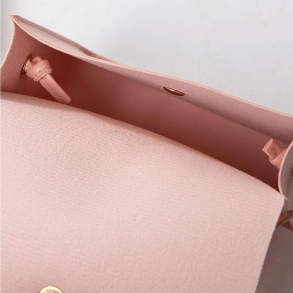 ⚠️Clearance💕Mini Color Block Square Bag Faux Pearls - Picture 6 of 7